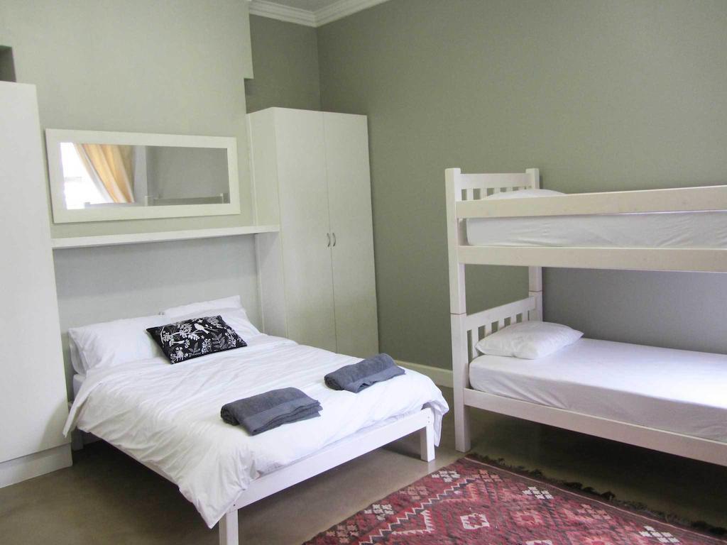 Observatory Backpackers Hostel Cape Town Room photo